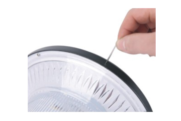 Concealed waterproof switch