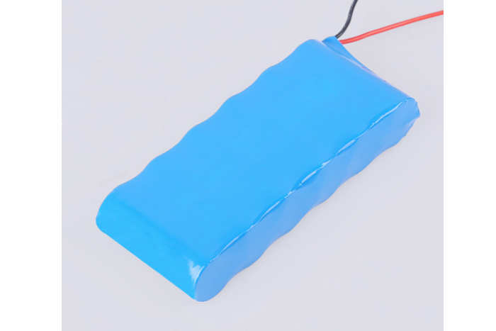 Large capacity lithium battery