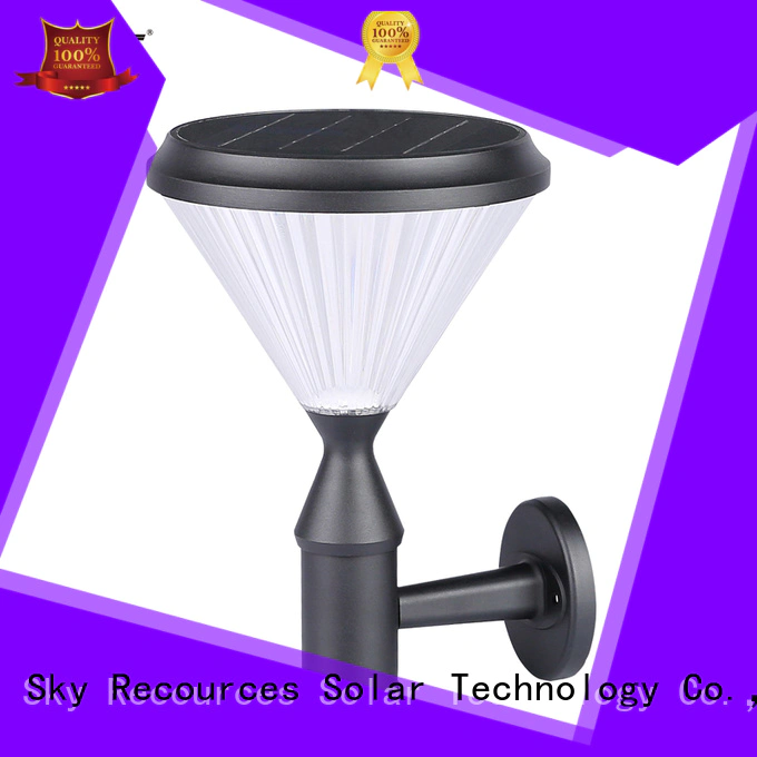 SRS solar lawn lamps working for house